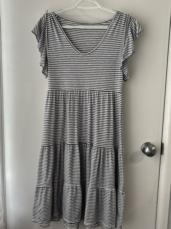 Max Studio Dresses & Skirts - Max Studio Summer Dress